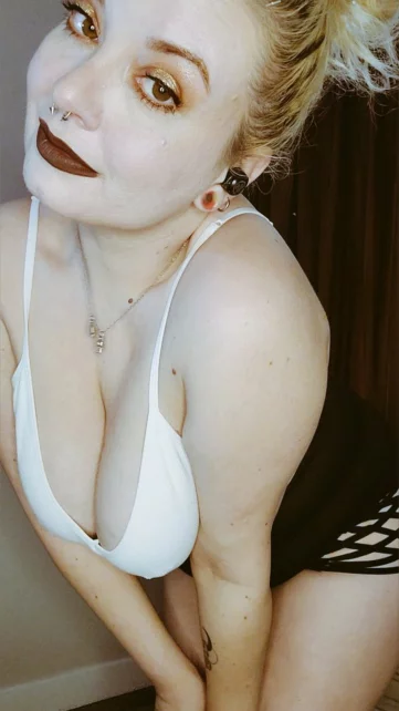 Photo of model @0zero2