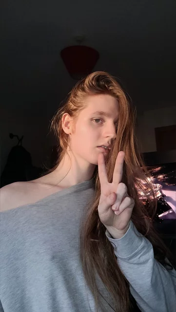 Photo of model @a-goober