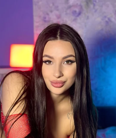 Photo of model @adriana_mom