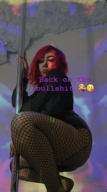 Photo of model @ainarose420