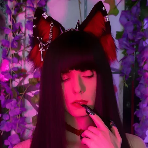 Photo of model @akirablush