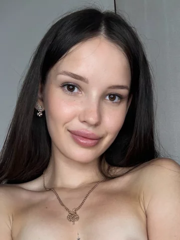 Photo of model @albina_diamond