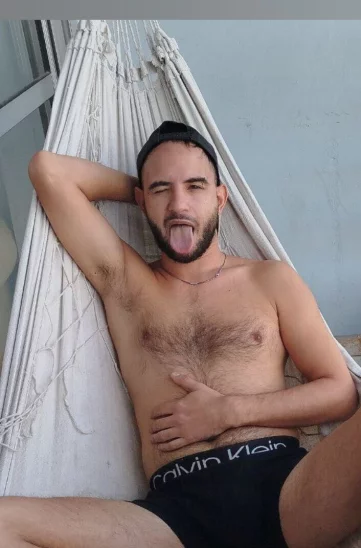 Photo of model @aleklucian