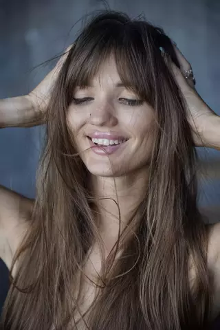 Photo of model @alexa_bloom