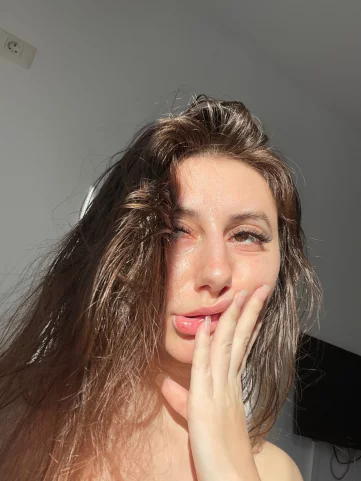 Photo of model @alexandra21a