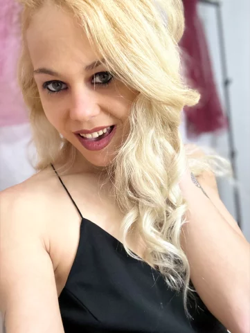 Photo of model @anamariex
