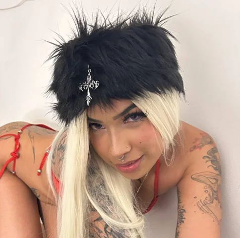 Photo of model @annieink