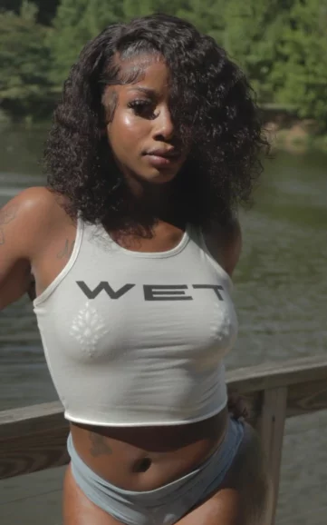 Photo of model @aquafinaak