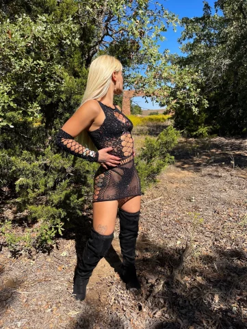 Photo of model @aquamariine1