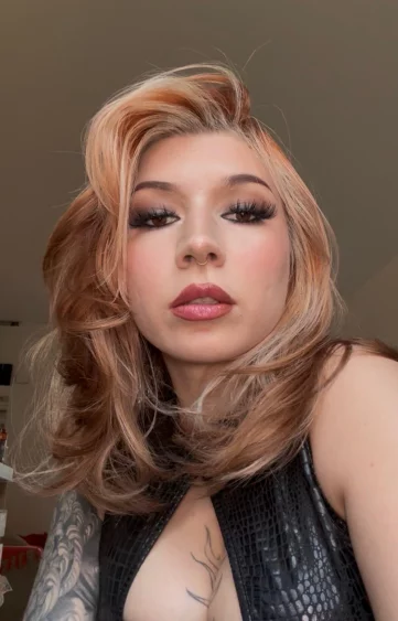 Photo of model @ariia08free