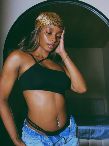Photo of model @aryareed