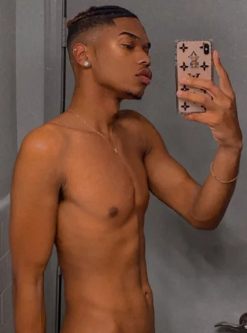 Photo of model @asfhung2