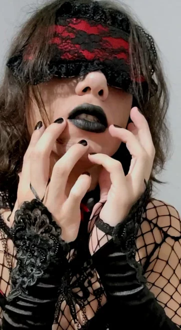 Photo of model @ash_steele_uwu