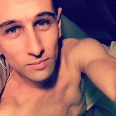 Photo of model @aussie_azza