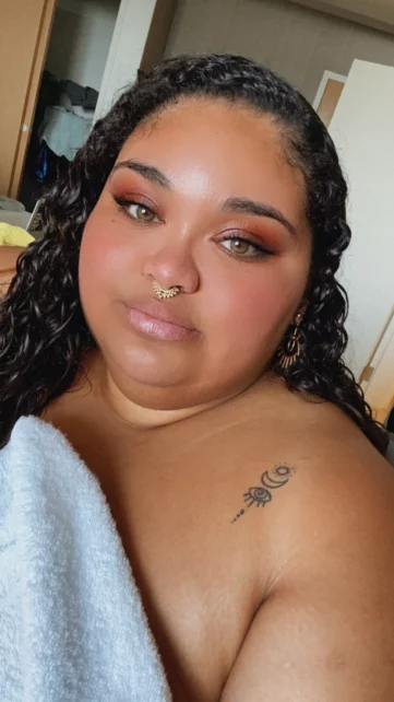 Photo of model @averyssbbwfree