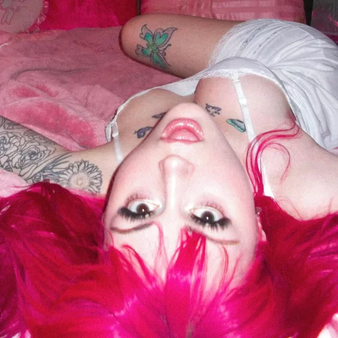 Photo of model @aziebugxfree