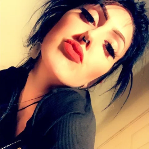 Photo of model @baddieboothangx