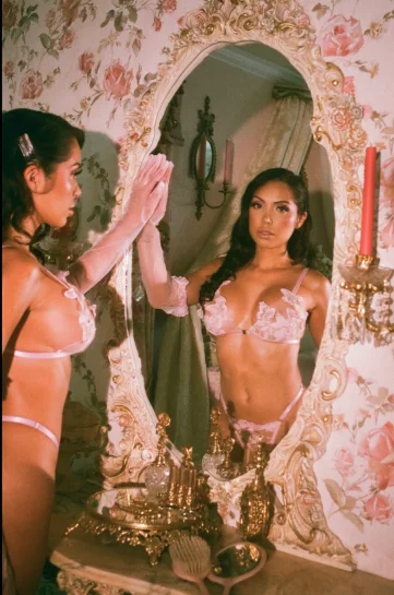 Photo of model @baddiemaddytv