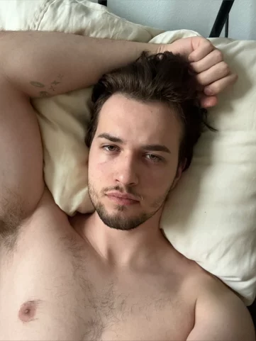 Photo of model @barfisi
