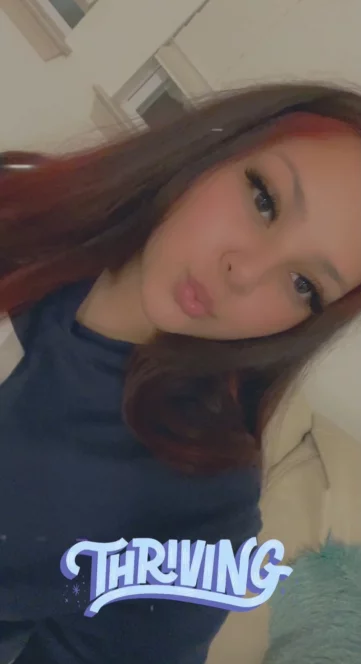 Photo of model @bbyariaxo