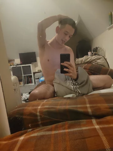 Photo of model @bbyboi05