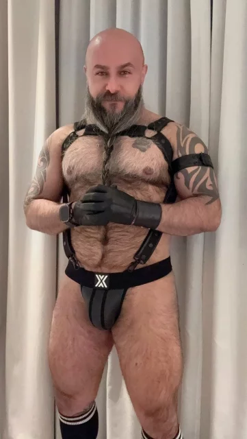 Photo of model @beardedbearman