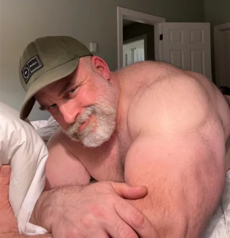 Photo of model @beefyphuck