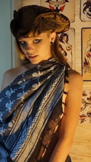 Photo of model @beessecrets