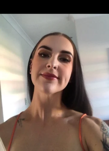 Photo of model @bella.wood202