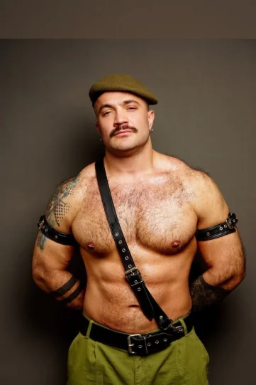 Photo of model @benbisonx