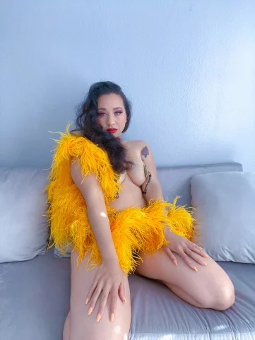 Photo of model @bessiesnowxo