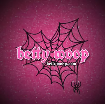 Photo of model @bettywoop