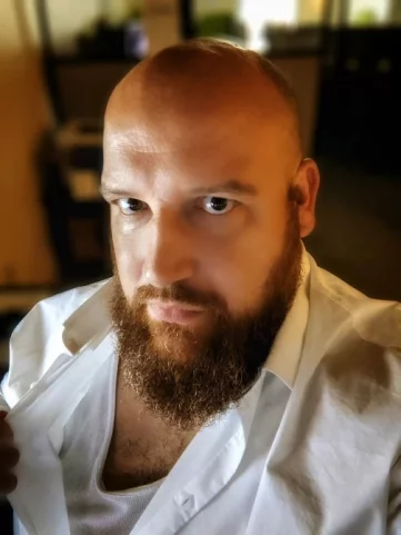 Photo of model @bigbear4cuddles