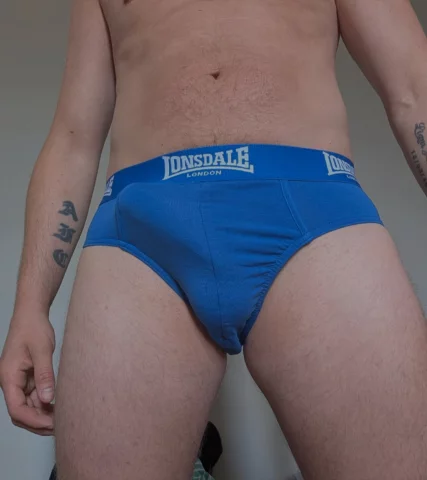 Photo of model @bigdickmikeyfree