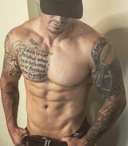 Photo of model @blazea22