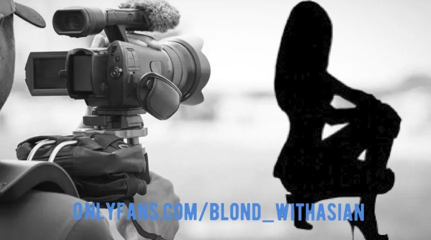 Photo of model @blond_withasian