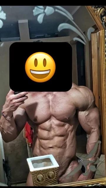 Photo of model @bodybuilder95