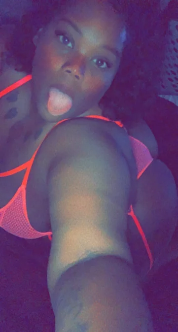 Photo of model @bonusbootykola