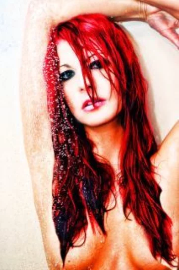 Photo of model @brattyjamie