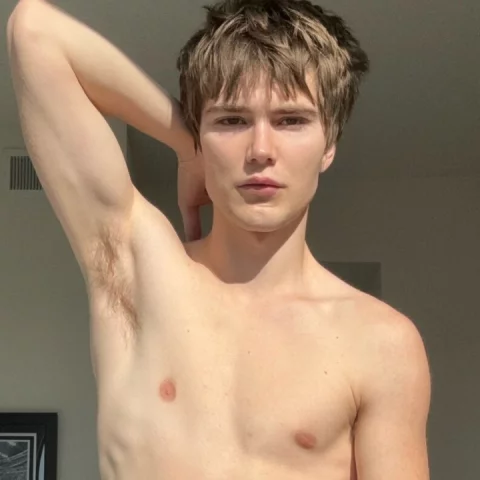 Photo of model @brett_dream2