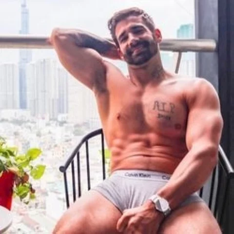 Photo of model @brettkingoncam