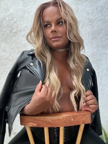 Photo of model @brunabrand