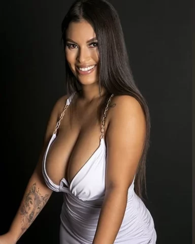 Photo of model @brunapaz
