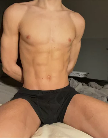 Photo of model @brxndon8934