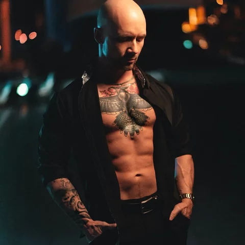 Photo of model @bullbossjosh