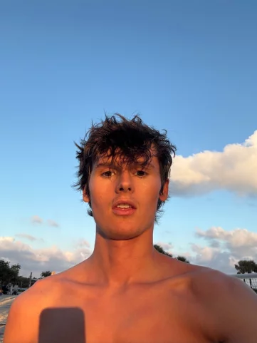 Photo of model @camxgy