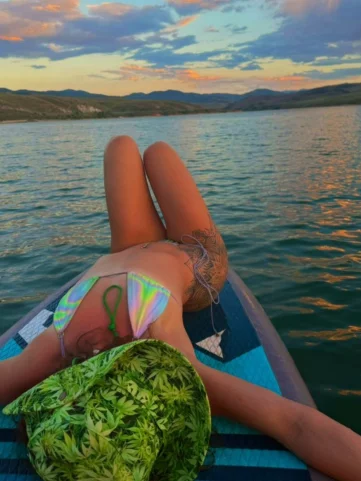 Photo of model @cannabis_baby