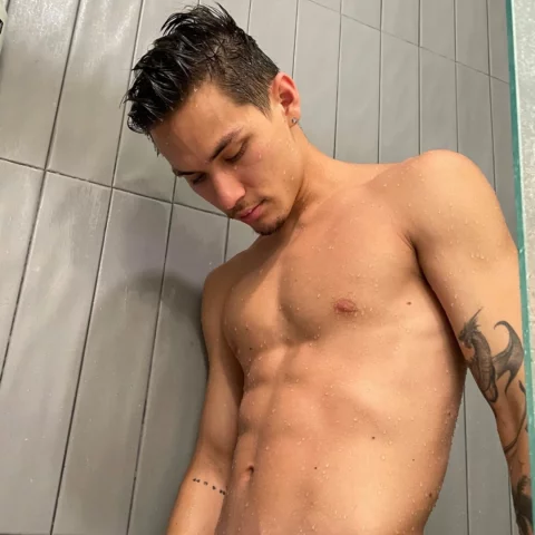 Photo of model @carterreynolds