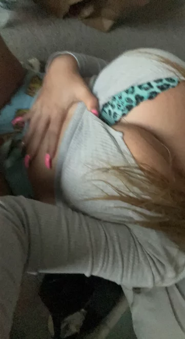 Photo of model @cassidykempfree
