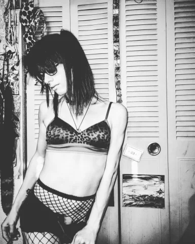 Photo of model @catastrophecatfree
